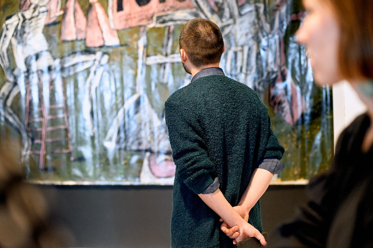 Ескі ханымның секс галереясы