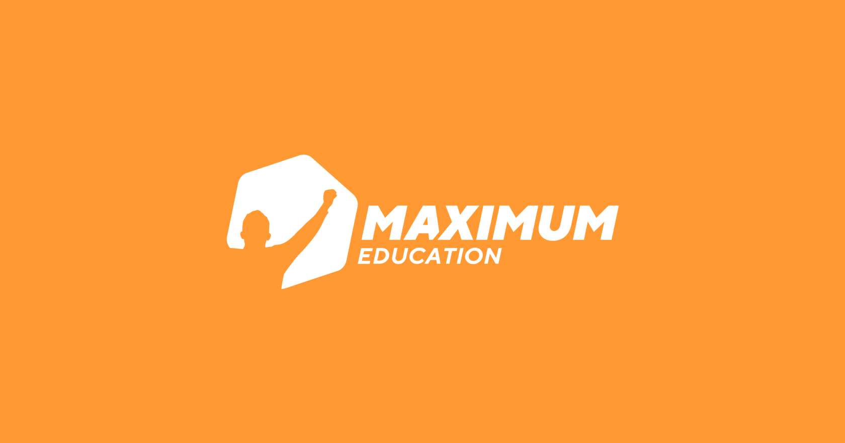 Максимум учебный. Максимум Education. Максимум ЕДУКАТИОН. Максимум логотип. Maximum Education логотип.