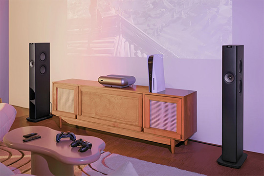 KEF представила LS60 Wireless в новом цвете — матовом угольно-черном (Carbon Black)