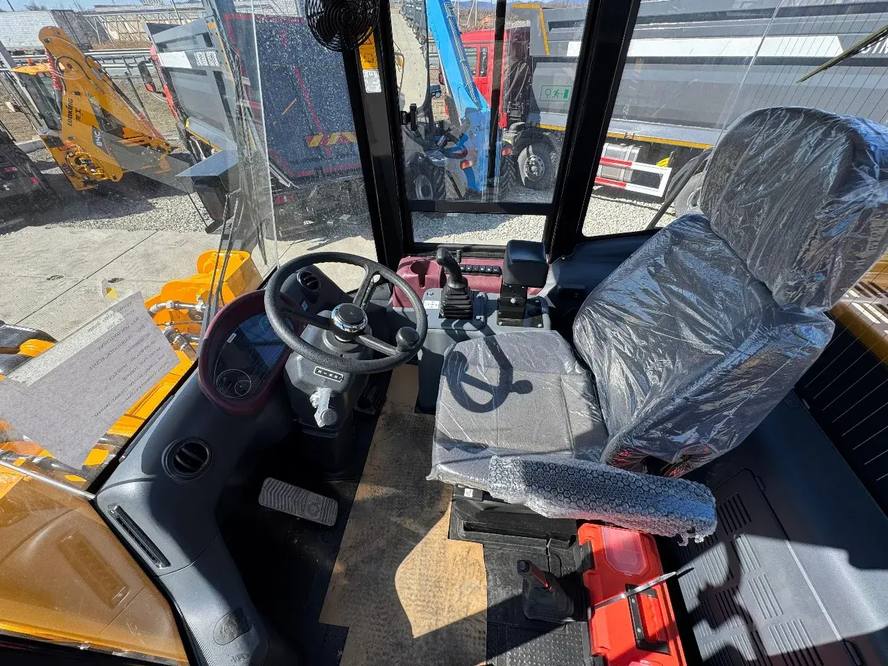 Фронтальный погрузчик LONKING LG 855GB