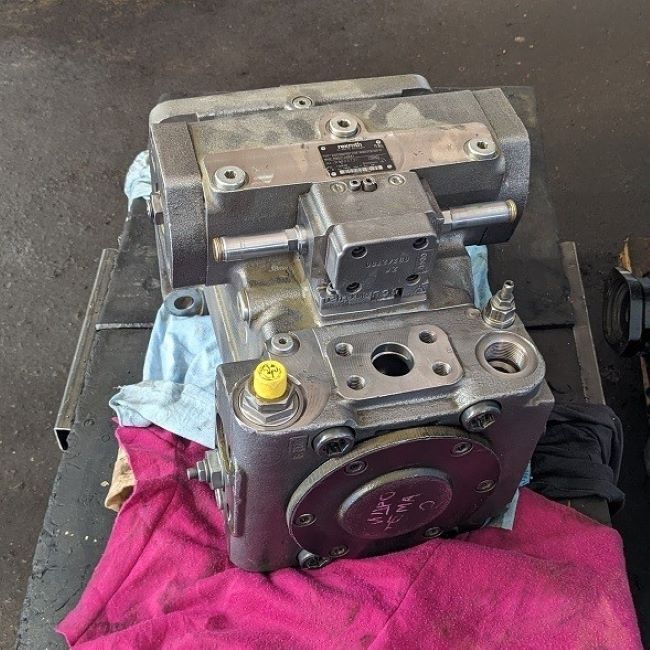 Ремонт гидронасоса Rexroth A4VG180.