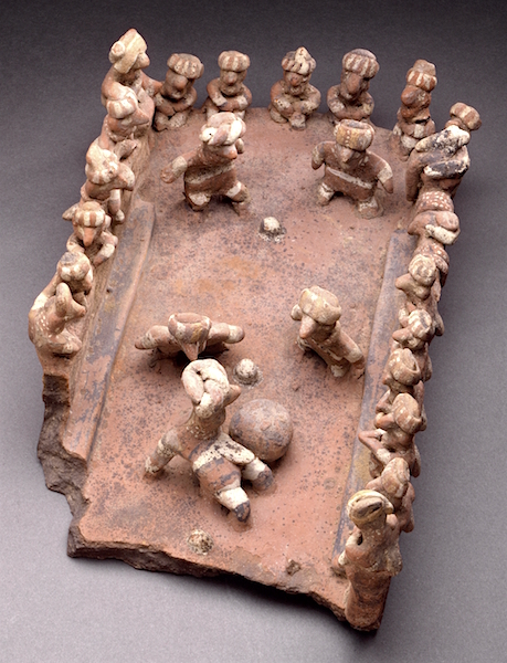 Модель поля для игры в мяч, Наярит, 200 гг. до н.э. – 500 гг. н.э. Коллекция Los Angeles County Museum of Art.