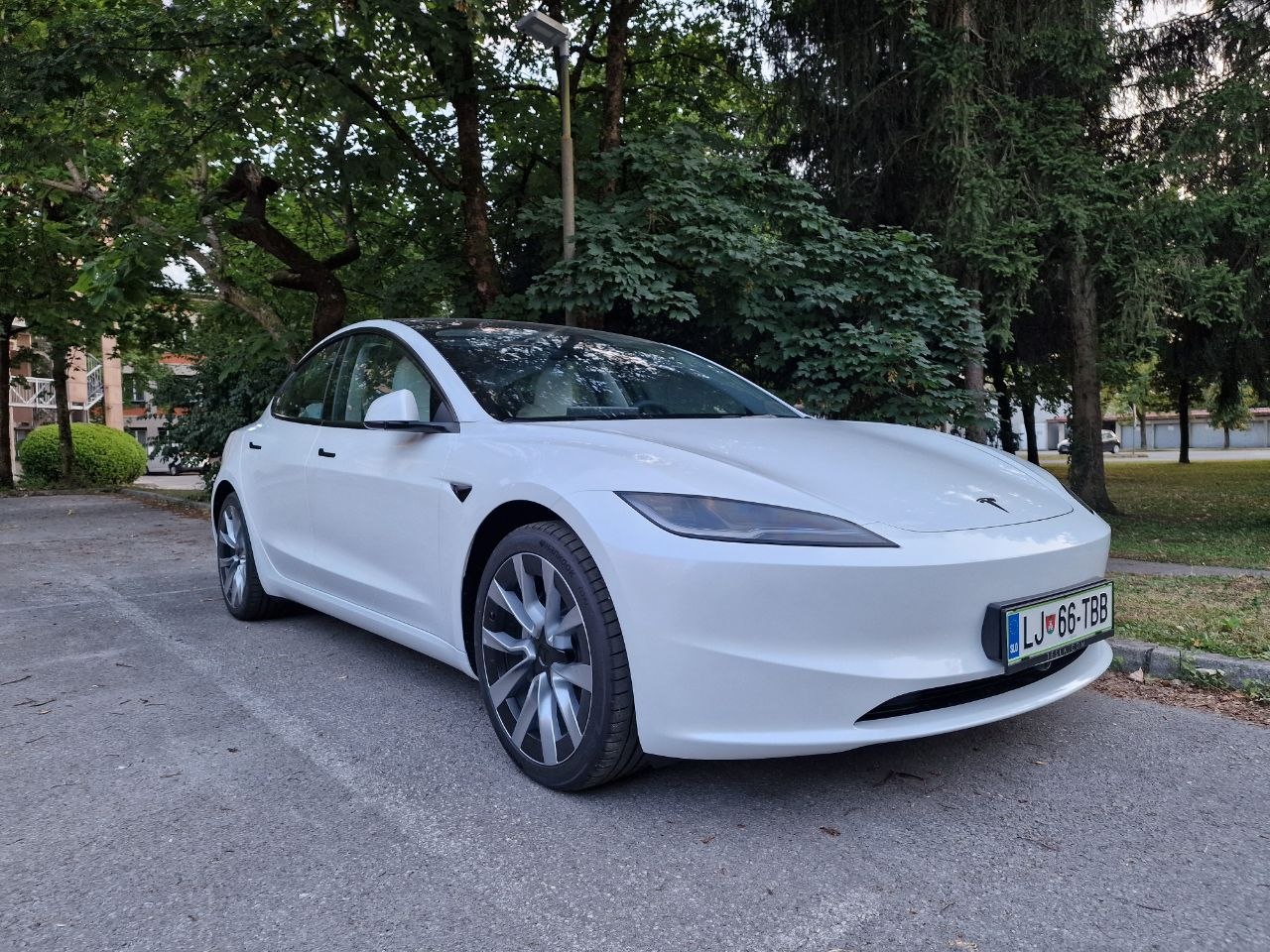 Tesla Model 3 2026 Long Range