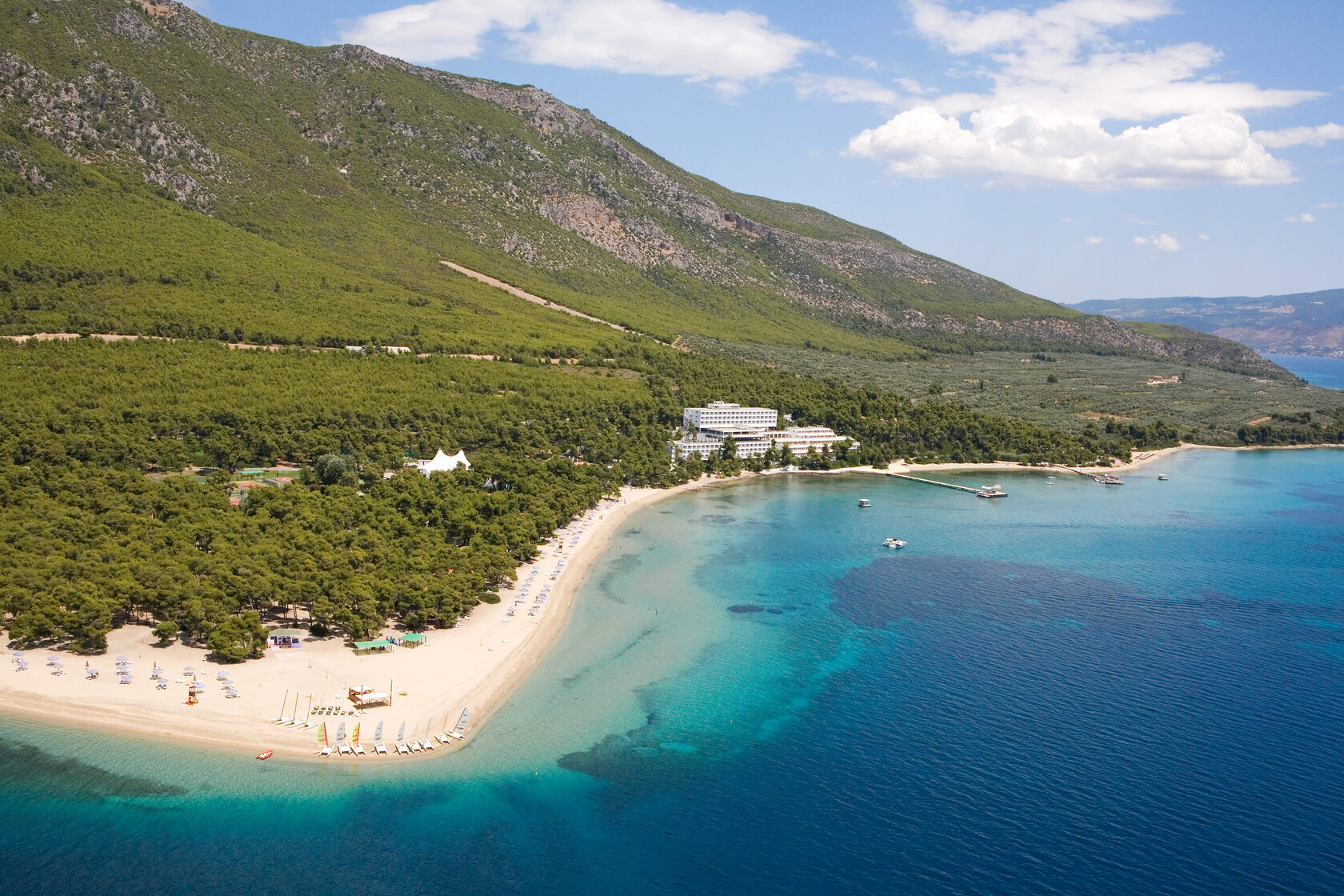 Club Med Gregolimano на побережье Эгейского моря