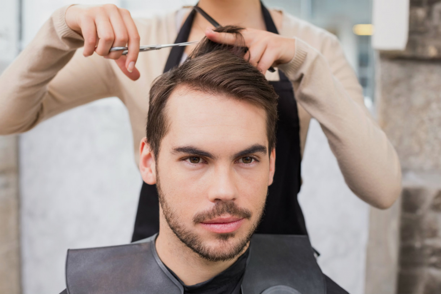 Как убрать объем волос в мужских стрижках