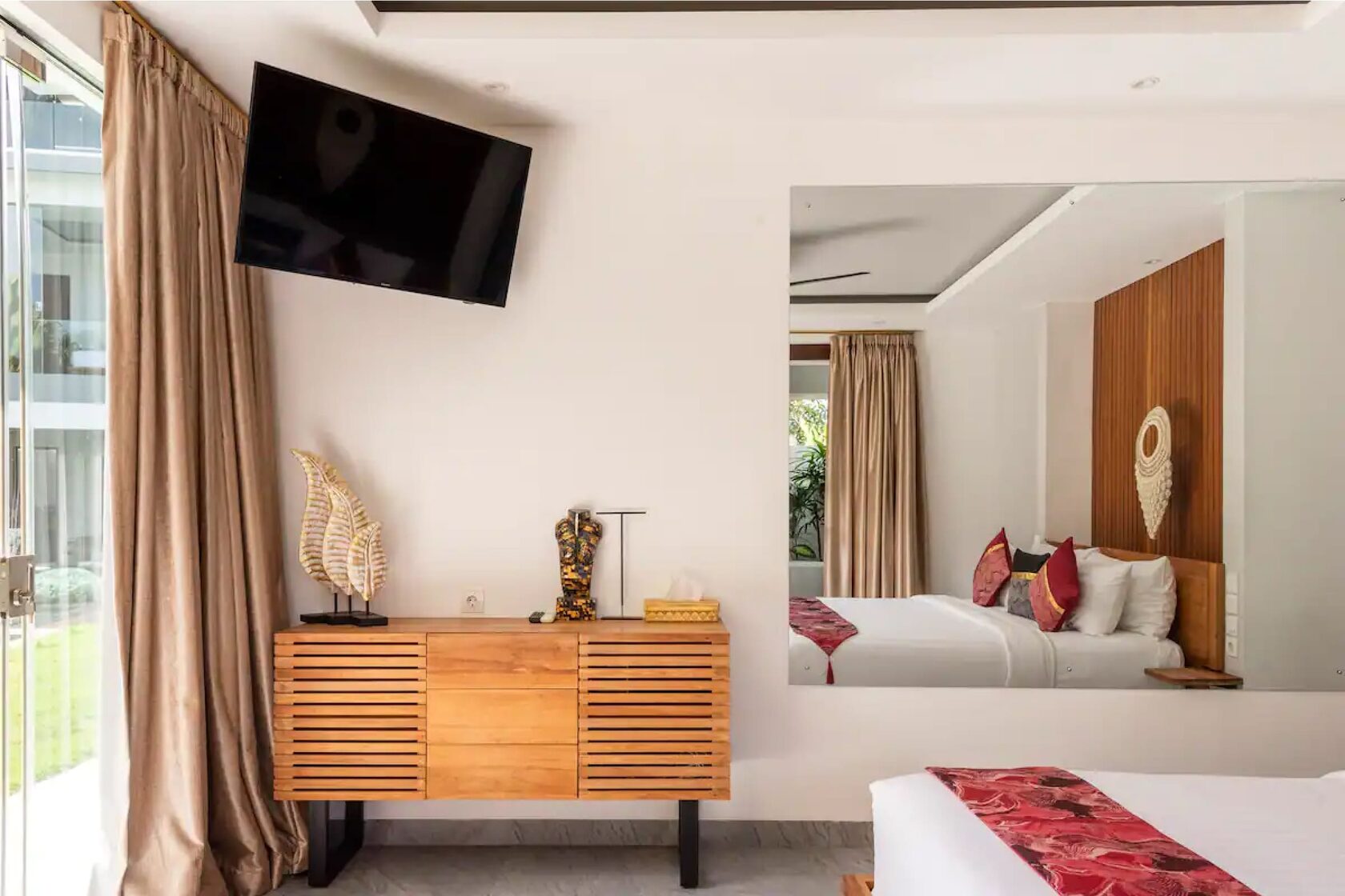 jendela house bedroom1