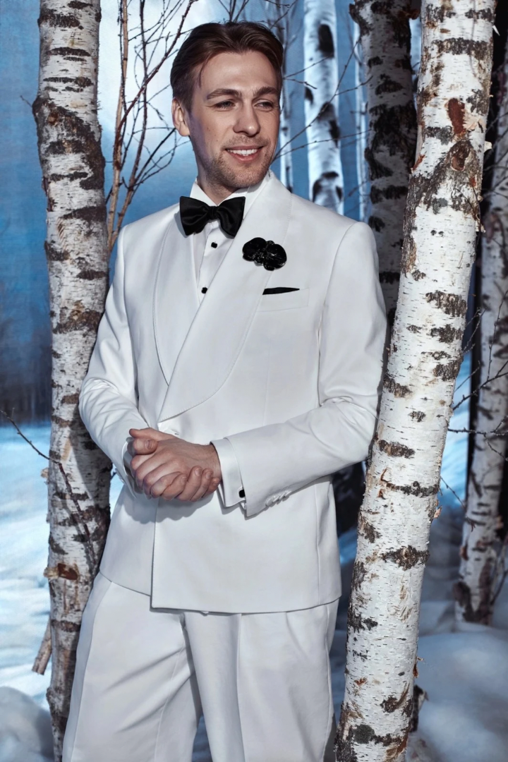 Ведущий публичных мероприятий Никита Анисимов