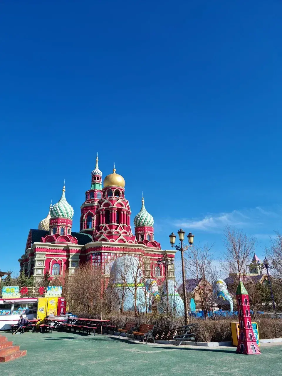 Туристический комплекс парка матрёшек