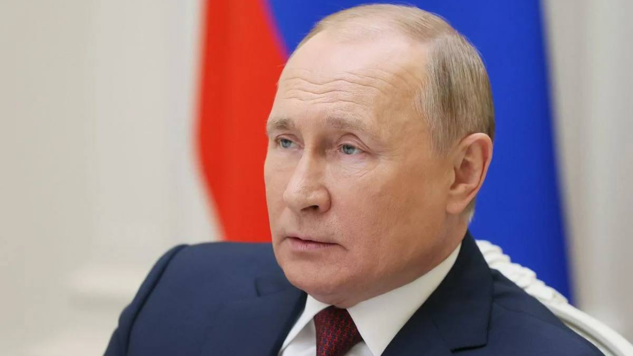 Президент России Владимир Путин заявил, что все ответственные за развитие строительного сектора в стране выступают за сохранение ипотечных программ с минимальными ставками.