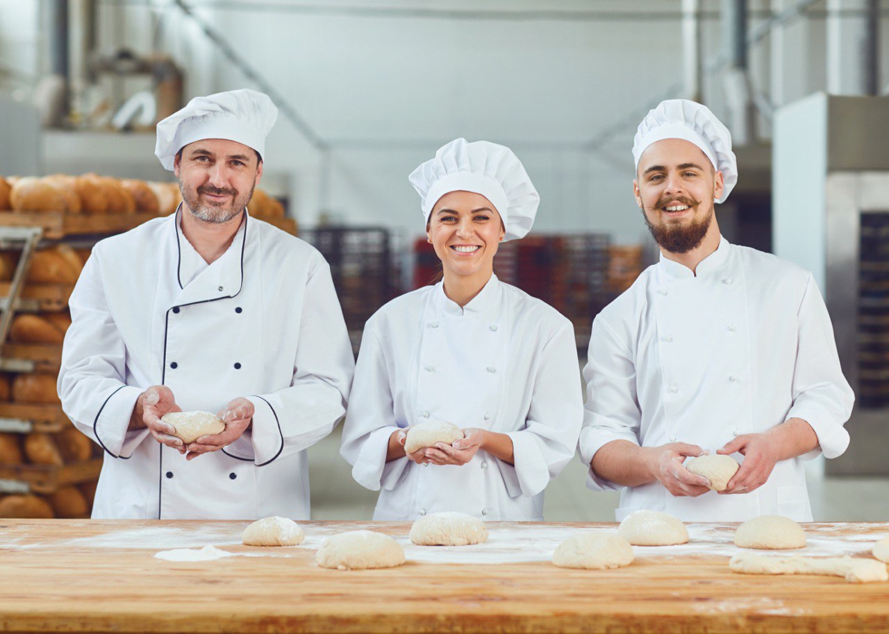 Работа в Петергофских Пекарнях, PeterbakeryСанкт-Петербург