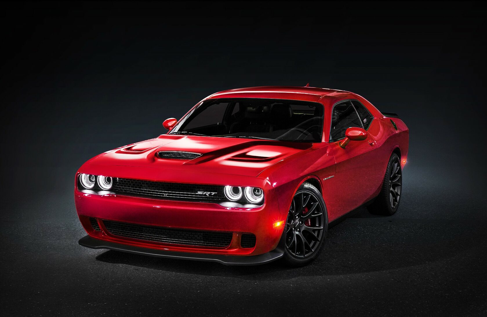 Аренда Додж Челленджер в Москве - цены проката Dodge Challenger