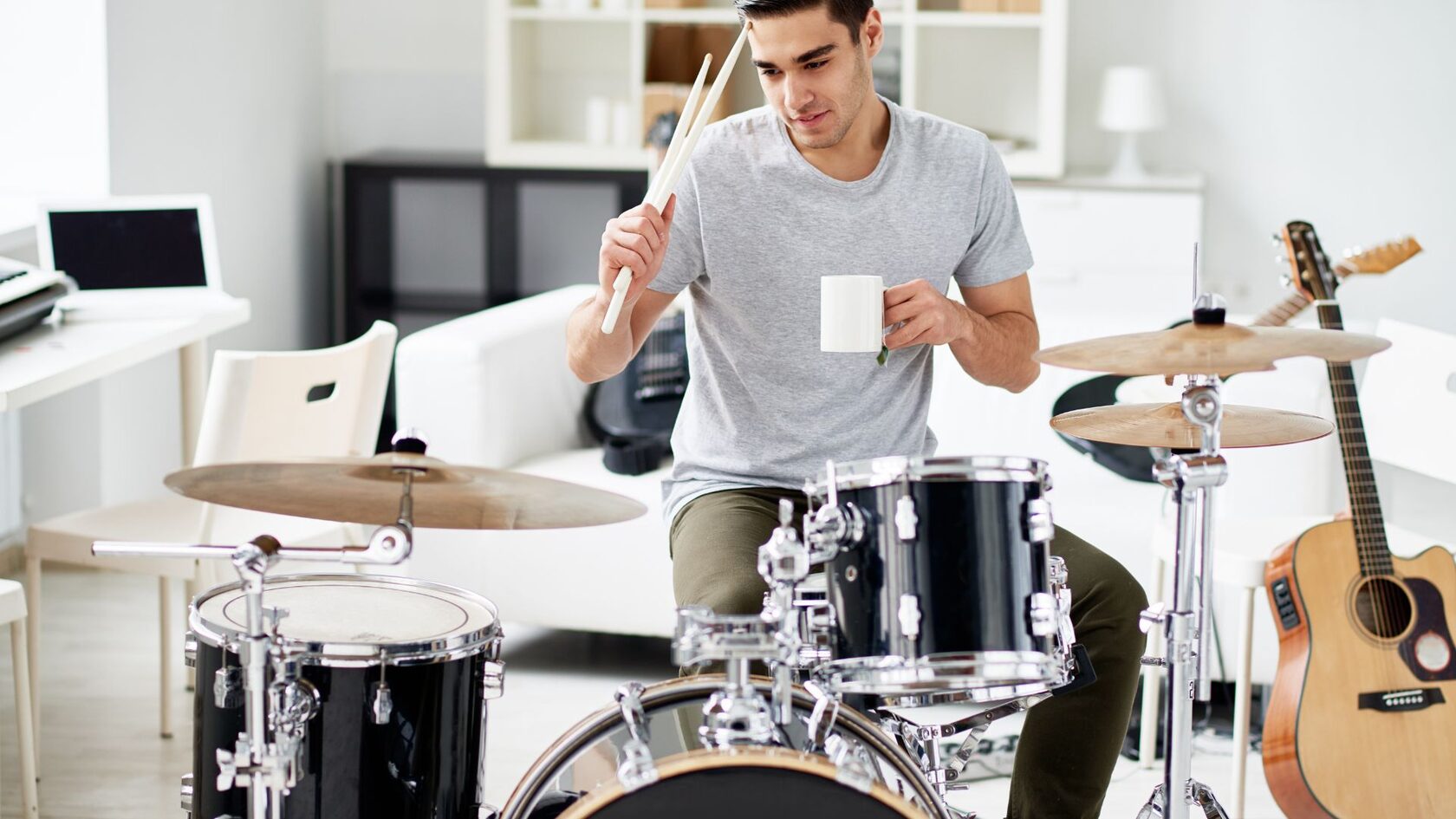 Начинающий барабанщик