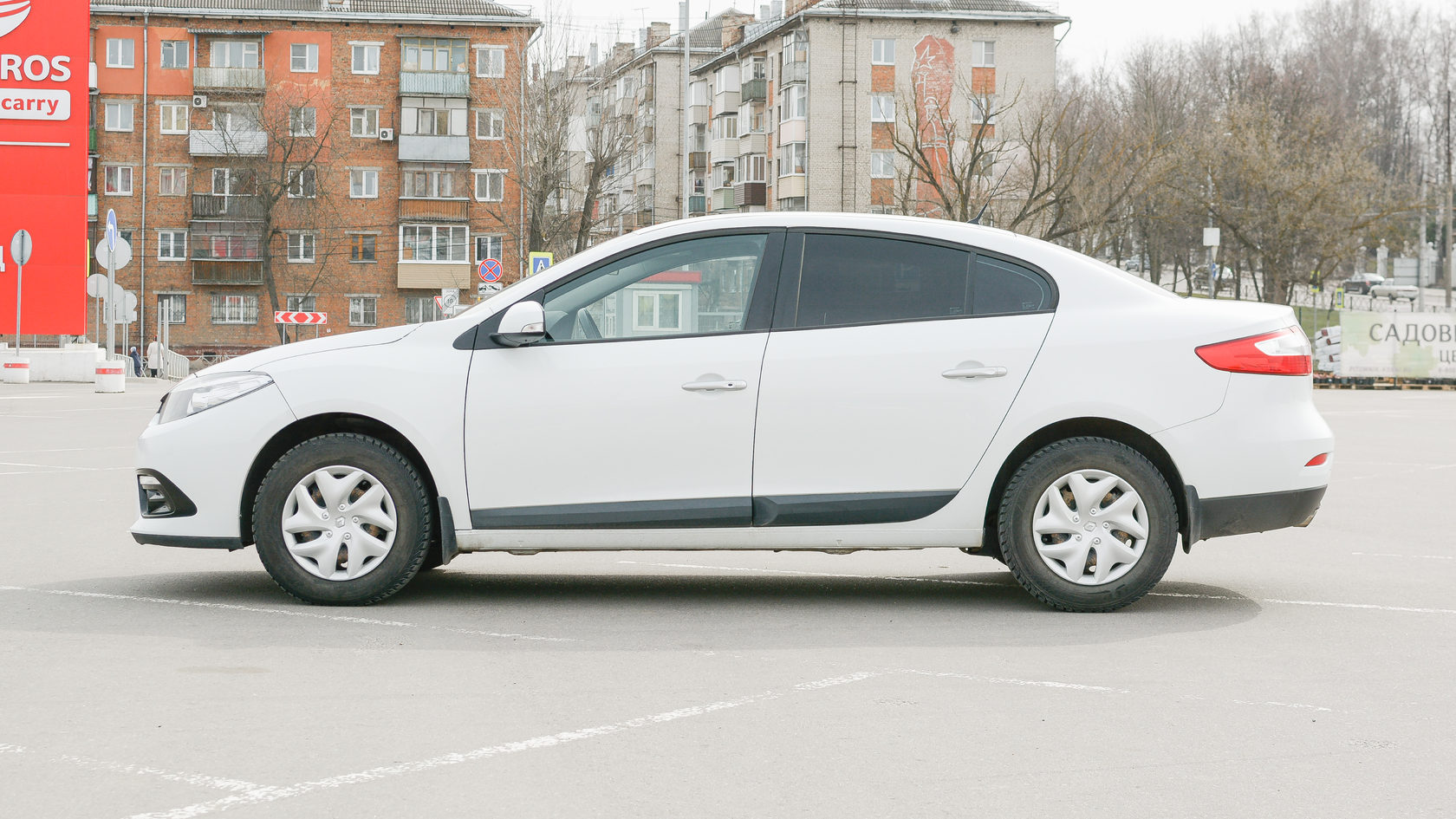 Аренда автомобиля Renault Fluence АКПП в Туле