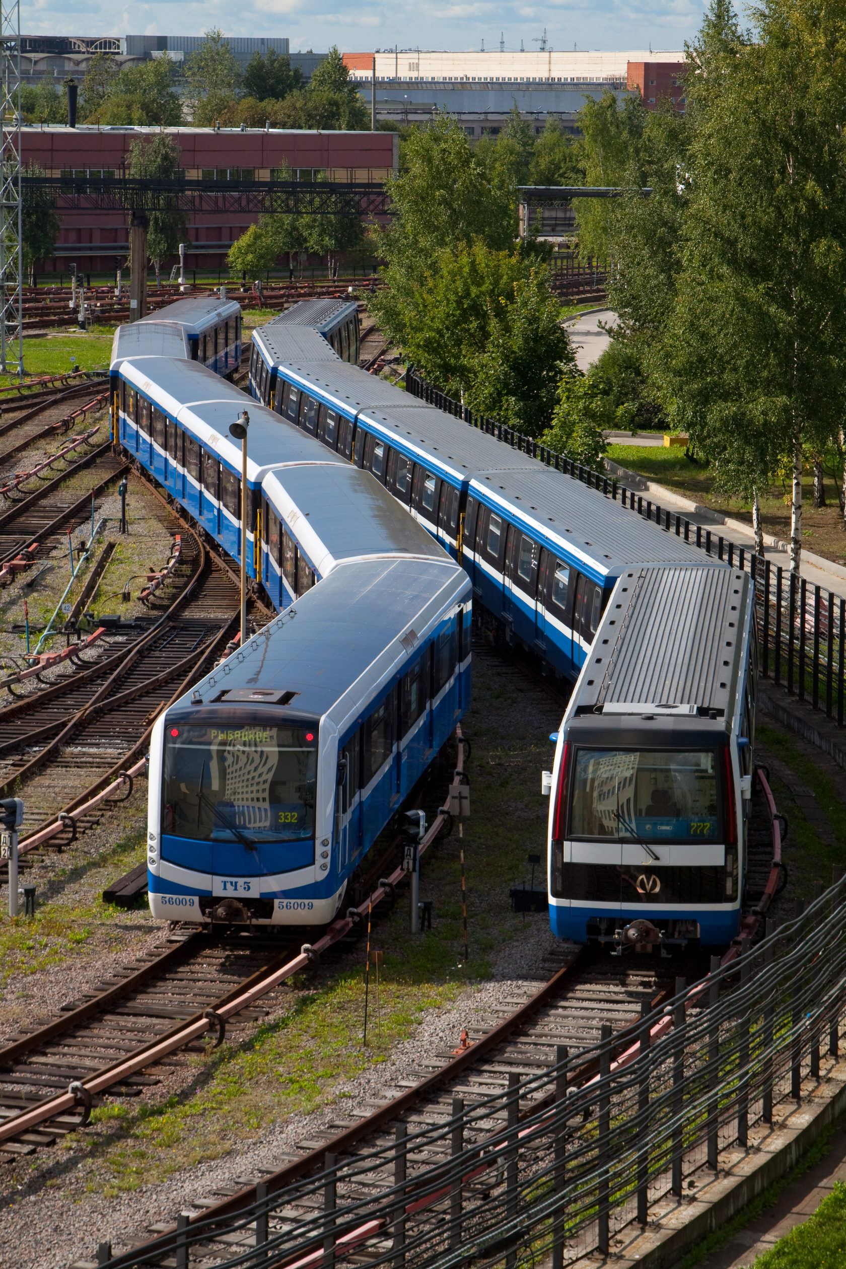 Метрополитен спб 2000