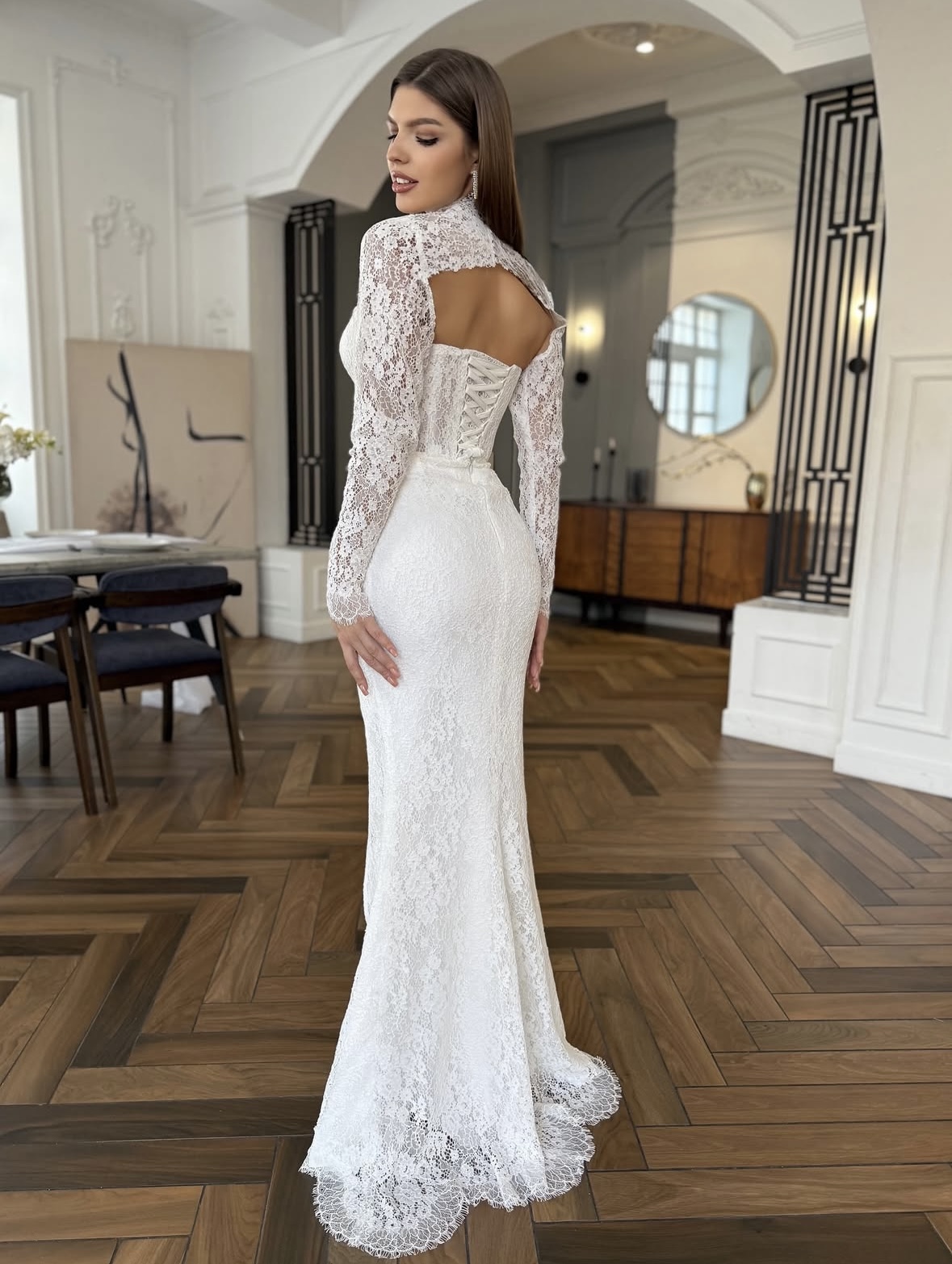 платье свадебное с кружевными съемными рукавами