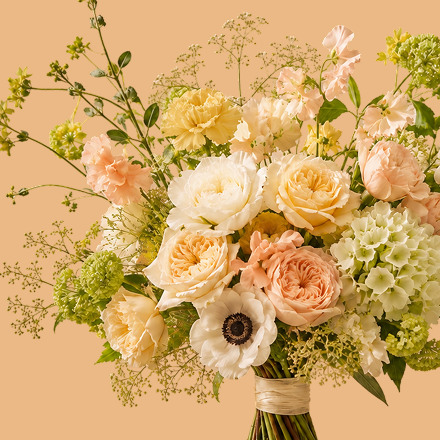 Seasonal flower subscription bouquet