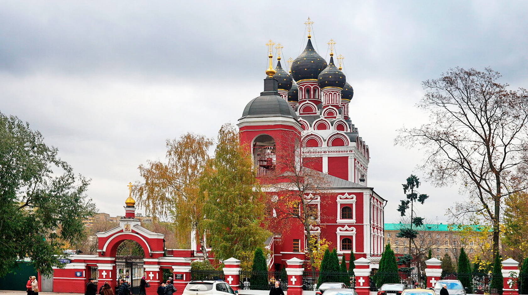 Тихвинский храм. Храм Тихвинской иконы Божией матери в Алексеевском. Церковь Тихвинской иконы Божией матери в Москве. Храм Тихвинской иконы Божией матери на ВДНХ. Храм Алексеевском ВДНХ.