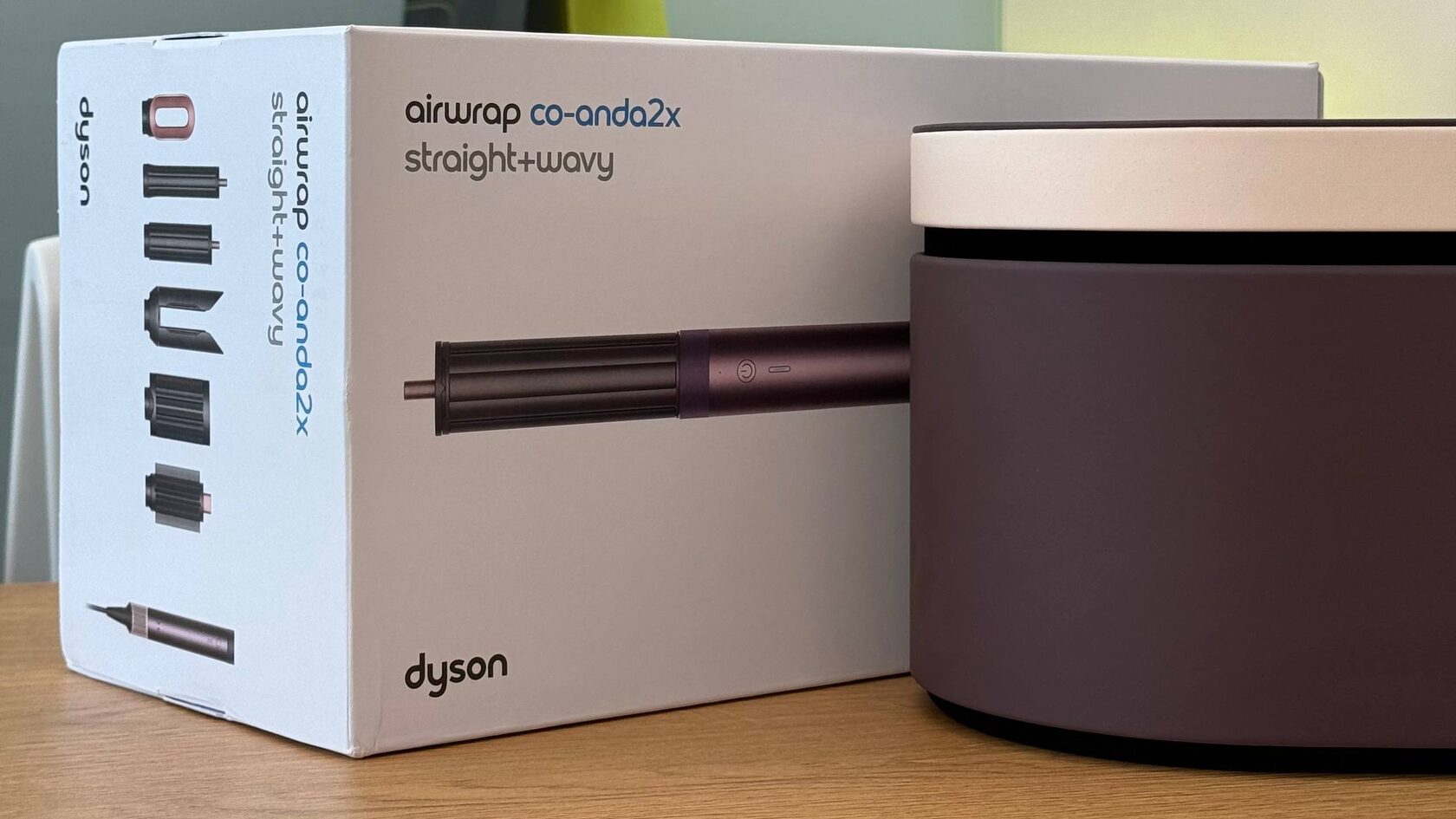 Dyson HS09: новогодний подарок для создания идеальных укладок