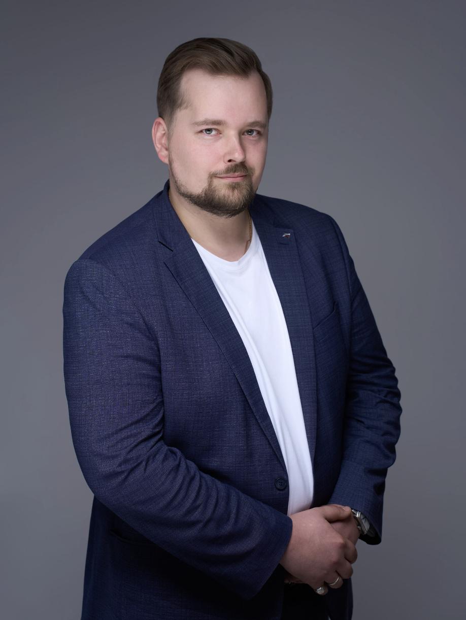 Александр Рассадников