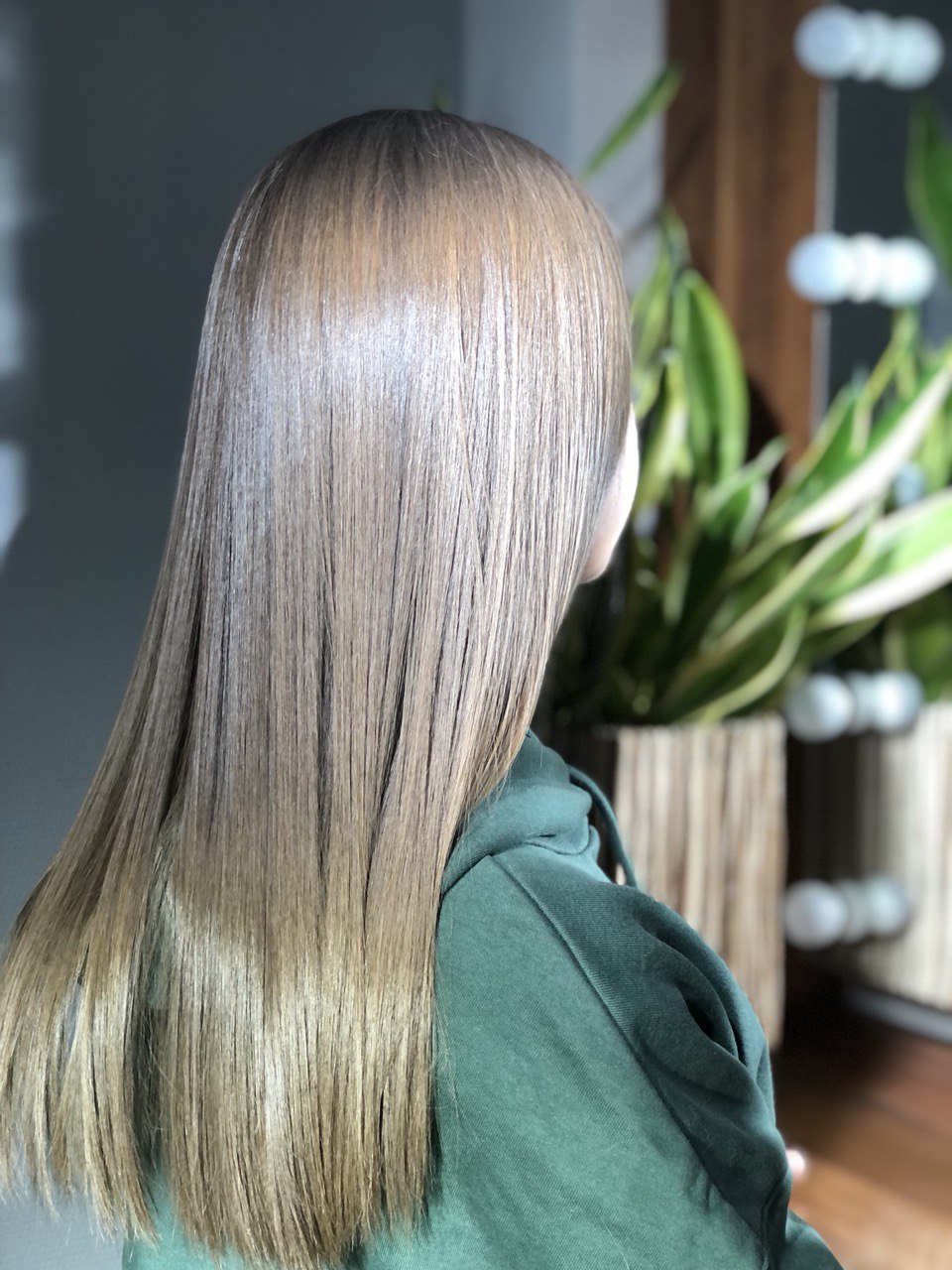 Результат: ровные волосы