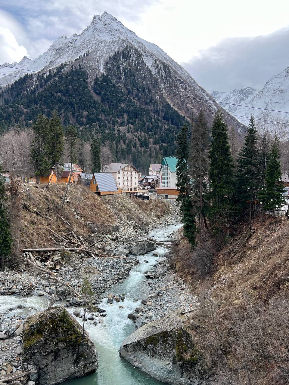 Речка в горах