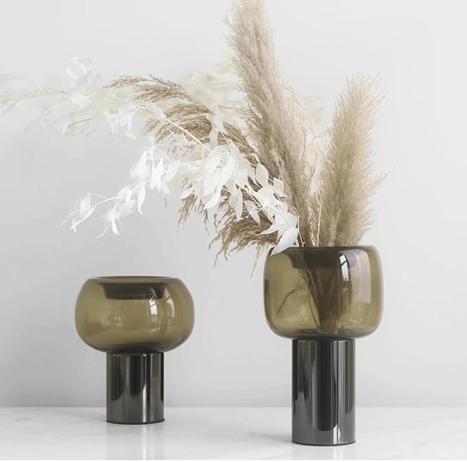 Стеклянные вазы для цветов с подставкой