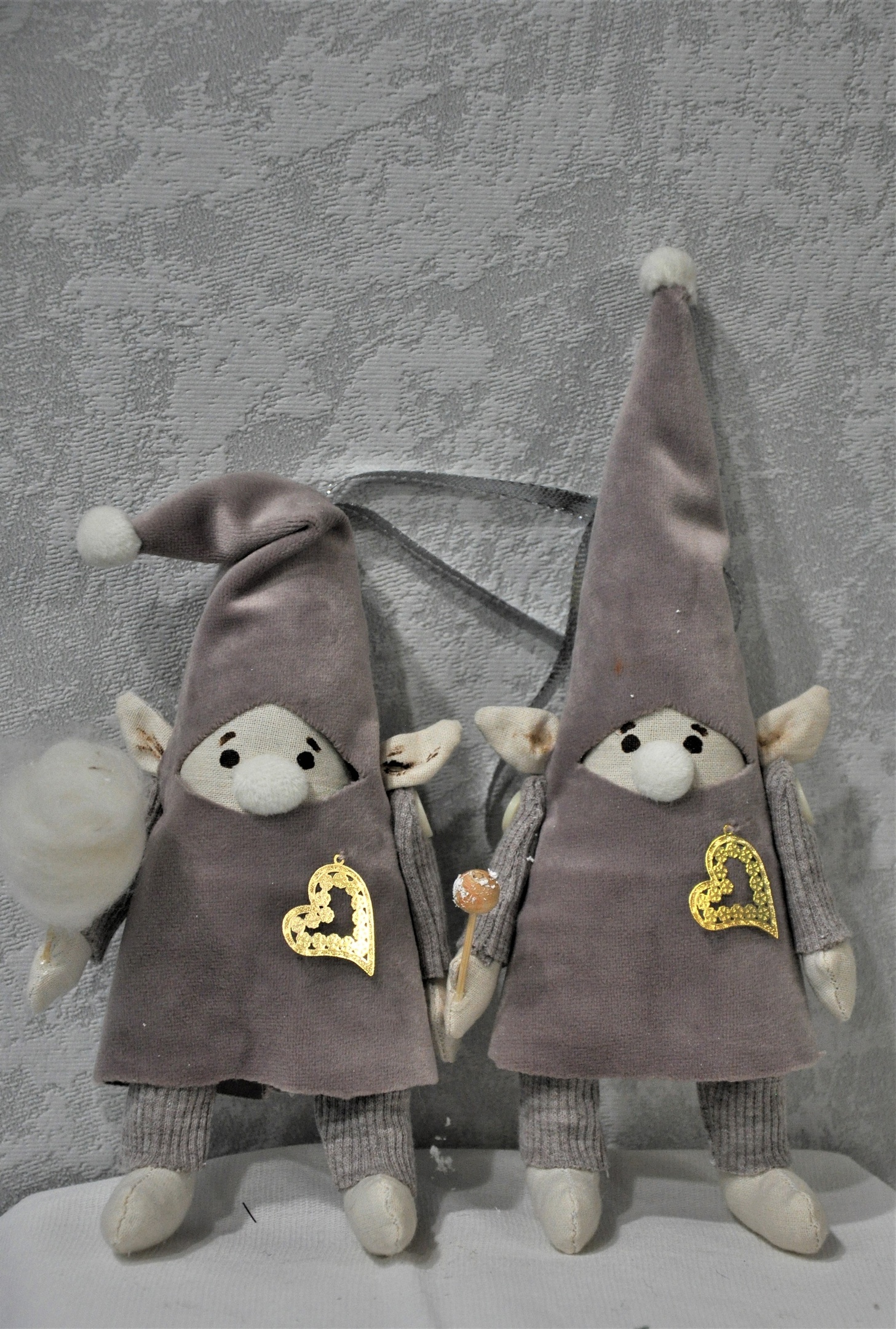 новогодняя елочная игрушка гном подарок на новый год