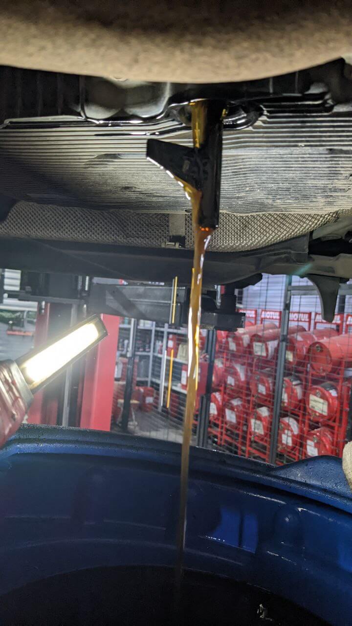 Перевод стакана в положение слива