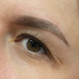 коррекция бровей