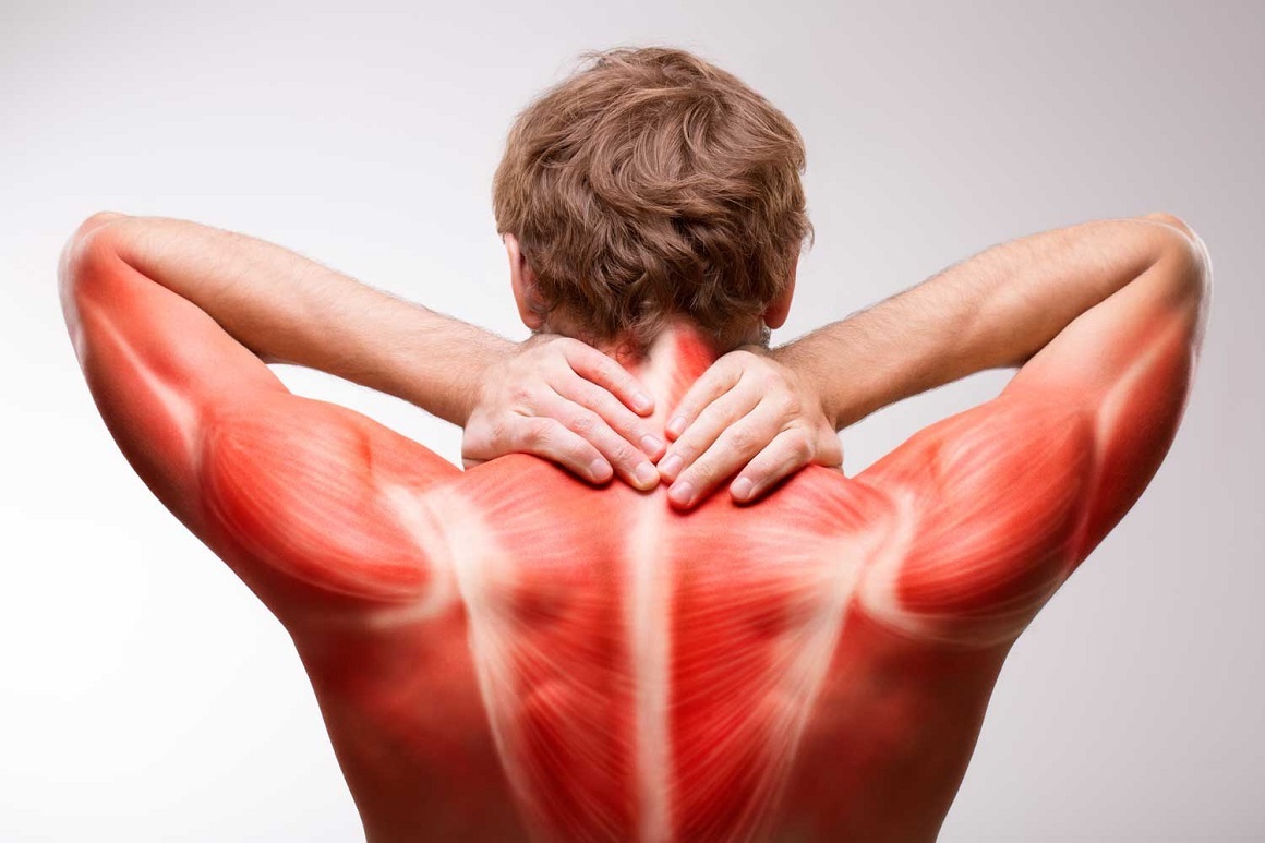 Шишка на спине: основные причины, связь с болями и особенности образований под кожей