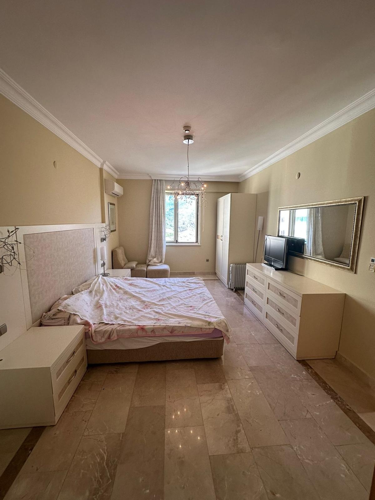 Goldcity East · 8 · 3+1 — zdjęcie 5