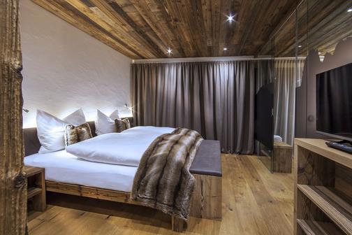 Chalet Ghilga Ortisei Val Gardena Dolomites Italy