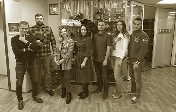 Атр холдинг. Арт Холдинг Волгоград директор. Арт Холдинг Балаково. ООО арт Холдинг. Балаково ООО "АТР-Холдинг".