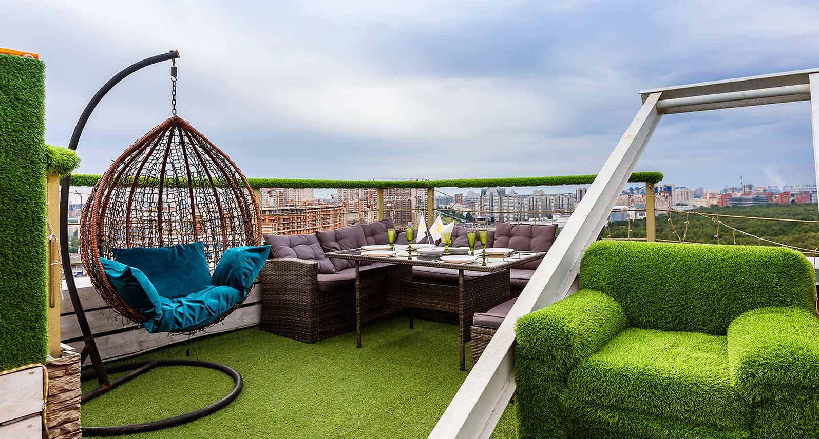 Романтическое свидание для двоих на крыше 20 этажа в СПб!