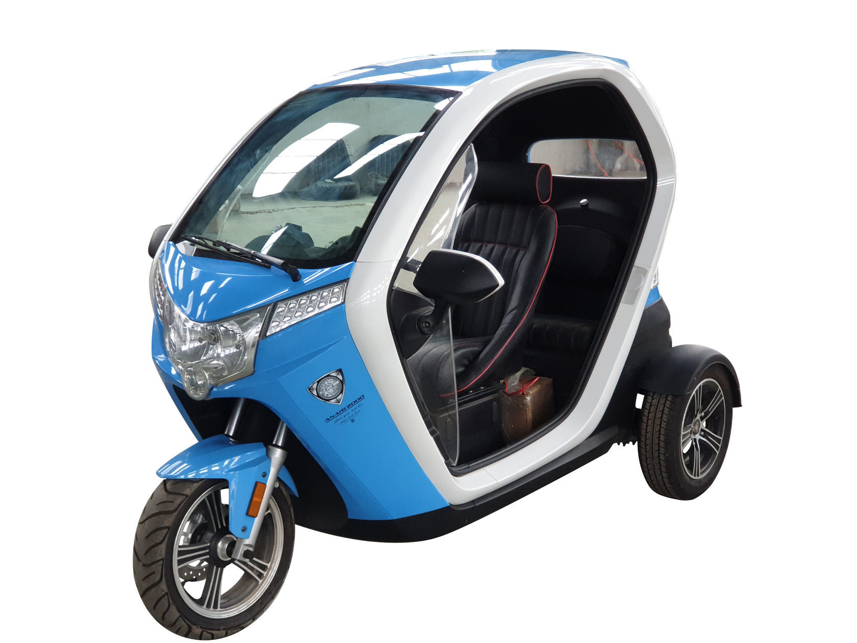 Скутер трицикл Triscooter Avrora 2000w el (ev) с кабиной