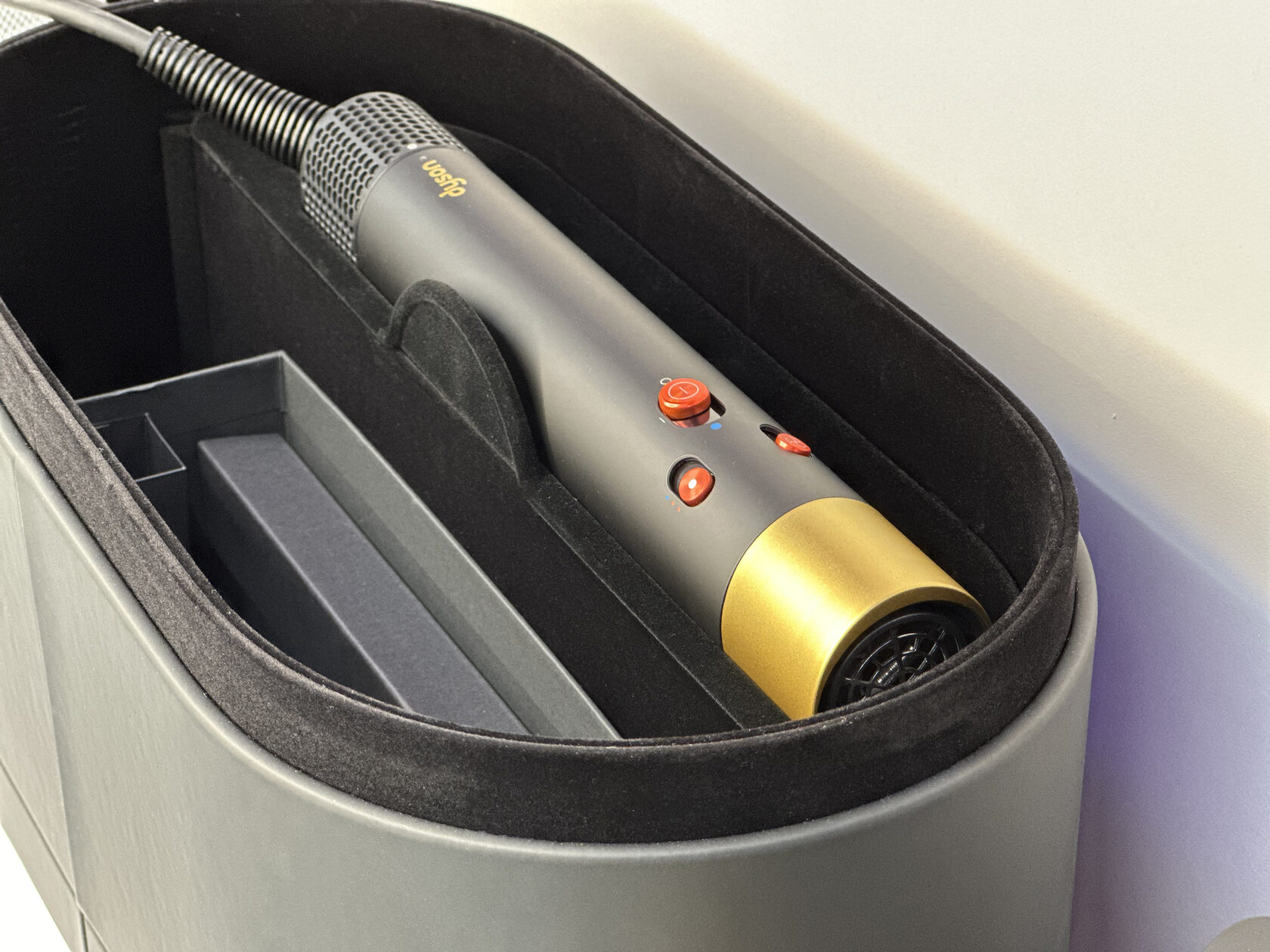 Dyson Airwrap Complete Long HS05 - почему стоит купить