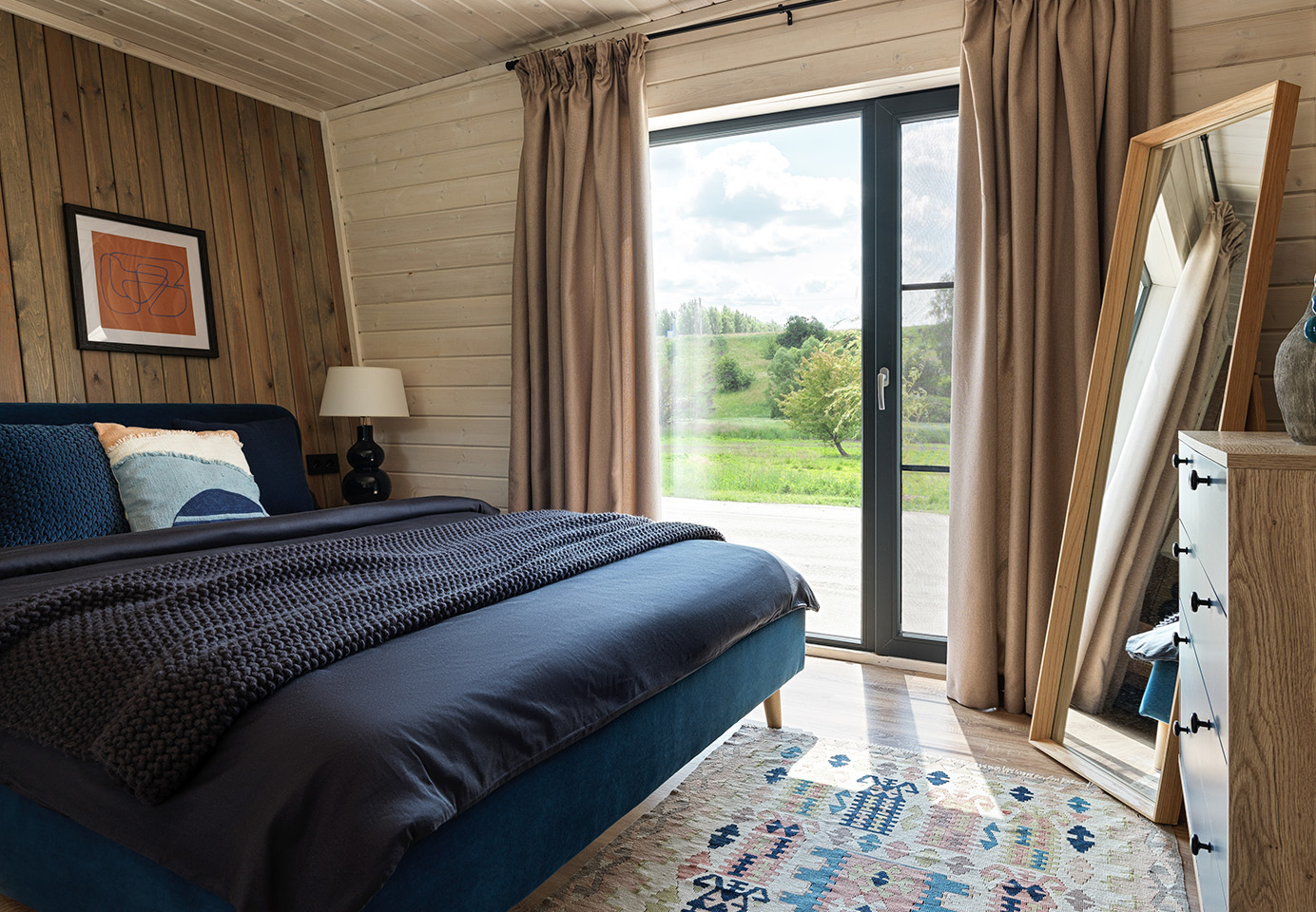 Проживание в парке Олений Золотой фазан