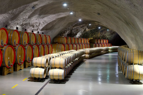 География поставок черногорского вина Липовац в России