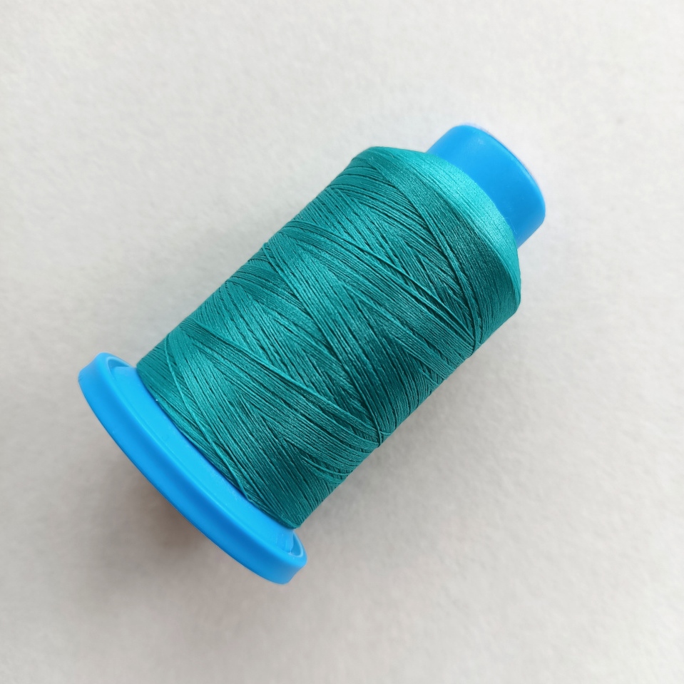 Нитки текстурированные некрученые. Нитки дс №335 бежевый. Текстурированная нить. Текстурированные нитки. Нить полиэфирная текстурированная.