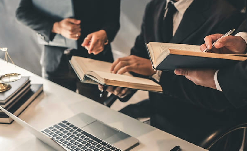 Юридические услуги в сфере корпоративного права