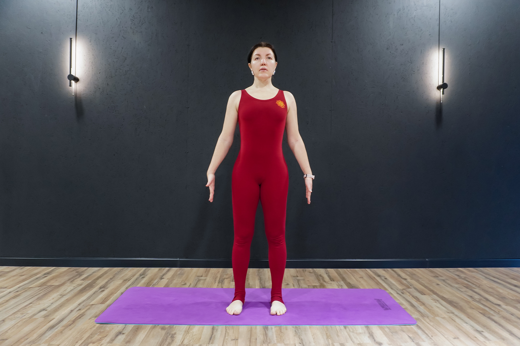 Поза горы (Тадасана)