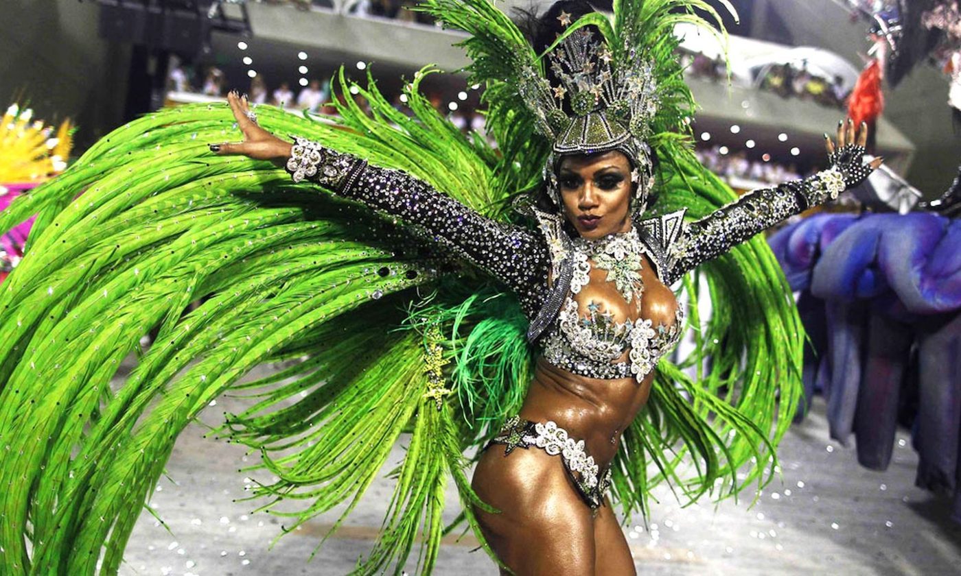 Костюмы бразильского карнавала