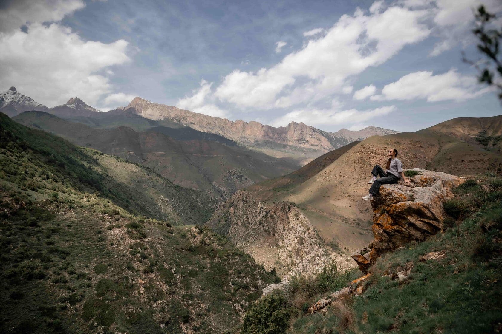 Горные хребты в Дигории в авторском туре по Осетии от Starostin.travel