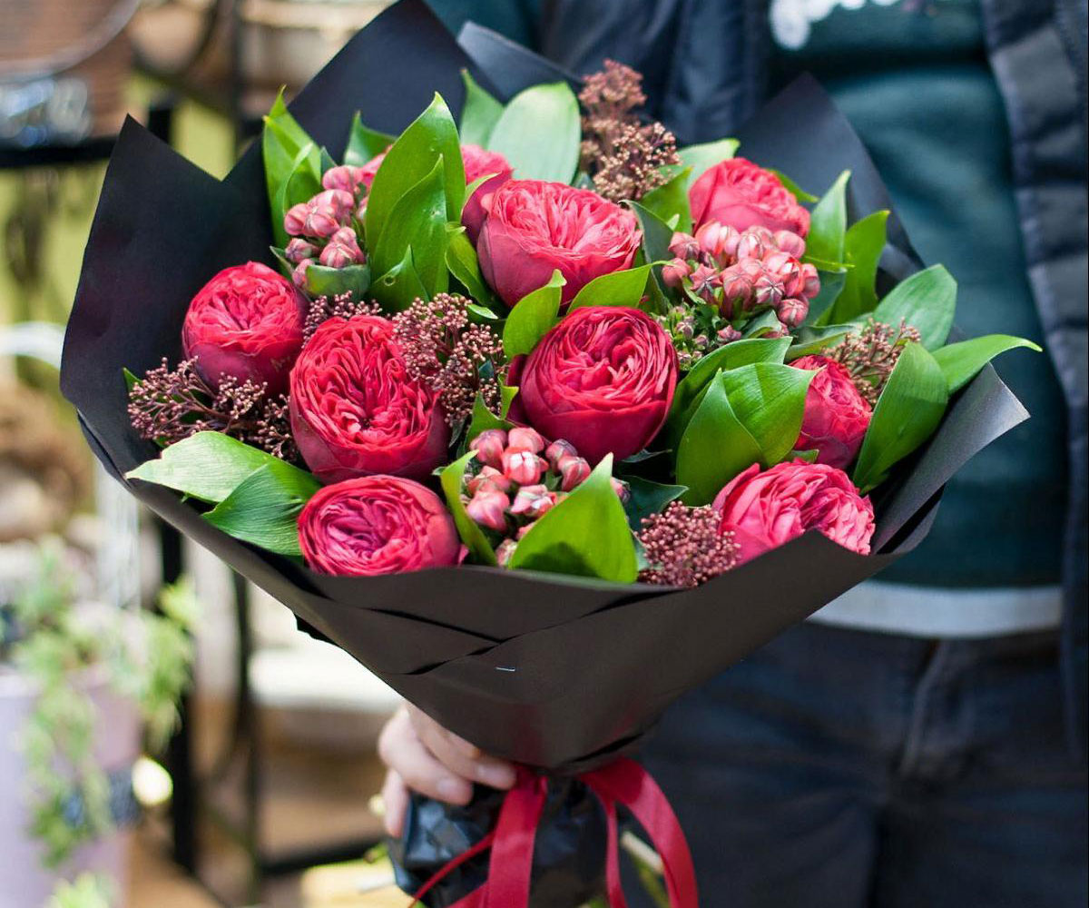 Букеты на 14 февраля. Цветы на 14 февраля. Цветы на день влюбленных.