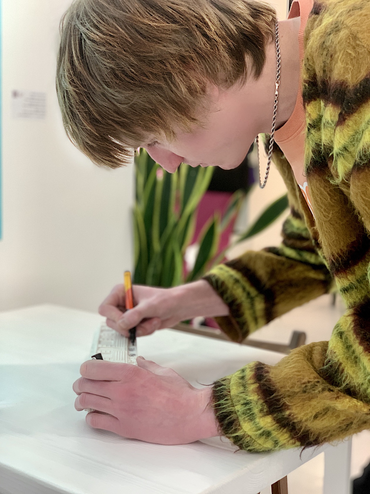 Встреча «Куджей: Мне просто повезло» с Лёхой QJay в рамках персональной выставки «Куджейная»