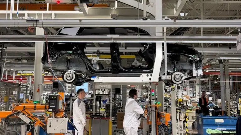 Автомобиль Tenet