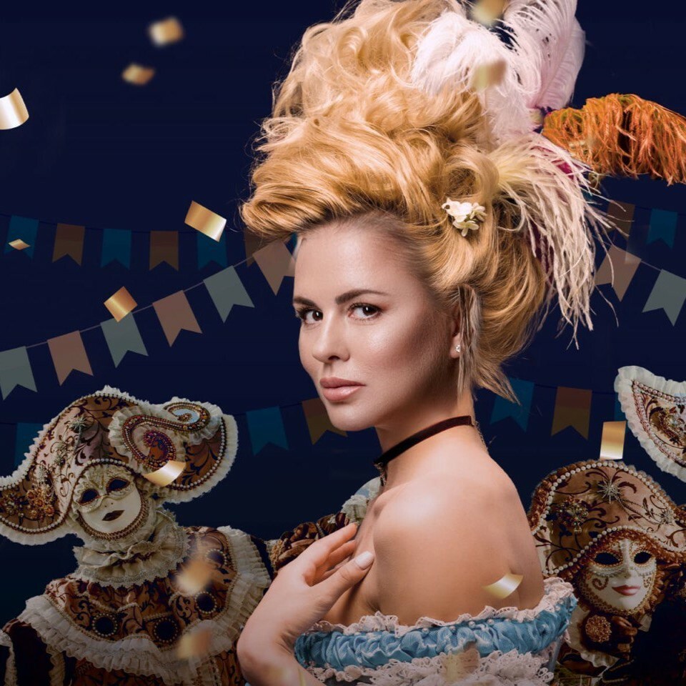 Анна Семенович с большой новогодней программой