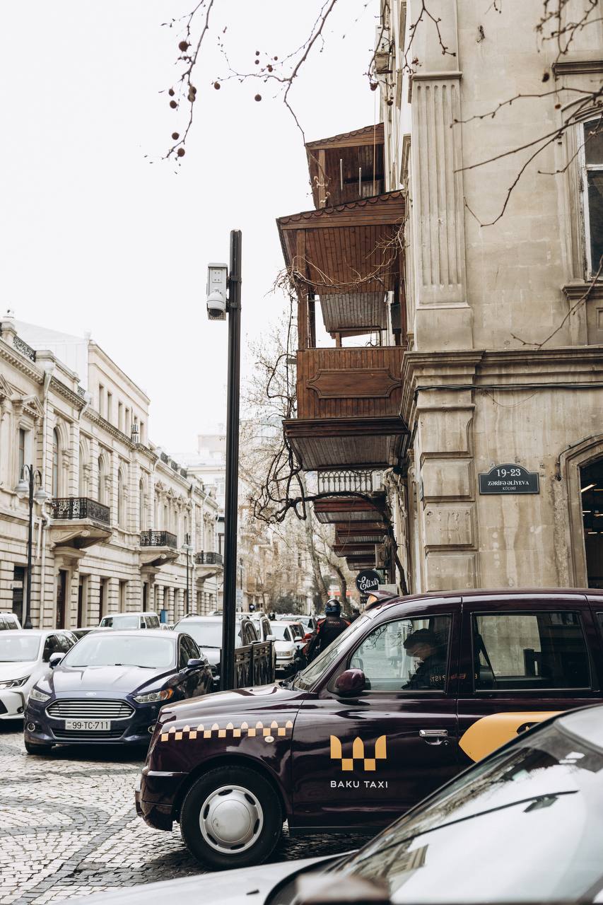 черное такси в Баку