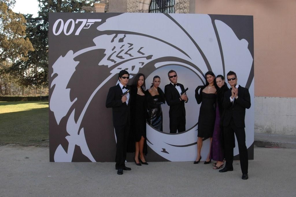 Фотозона 7. Вечеринка в стиле Джеймса Бонда. Вечеринка в стиле агент 007.