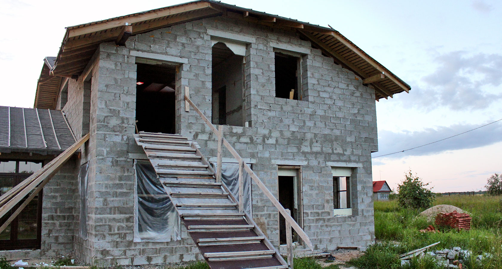 Дом из монолитного керамзитобетона